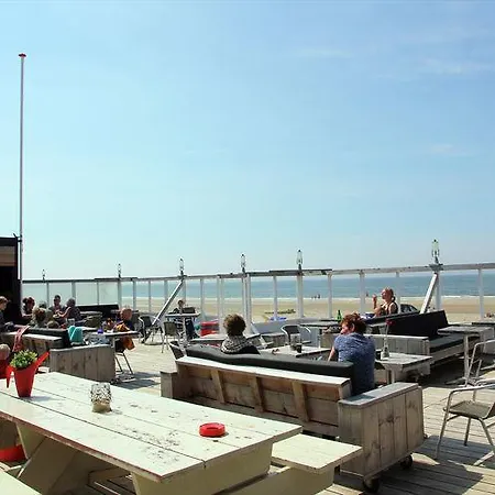 Holiday Dune בית נופש קסטריקום